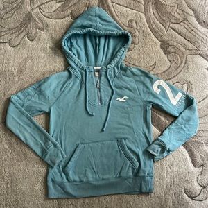 Hollister hoodie